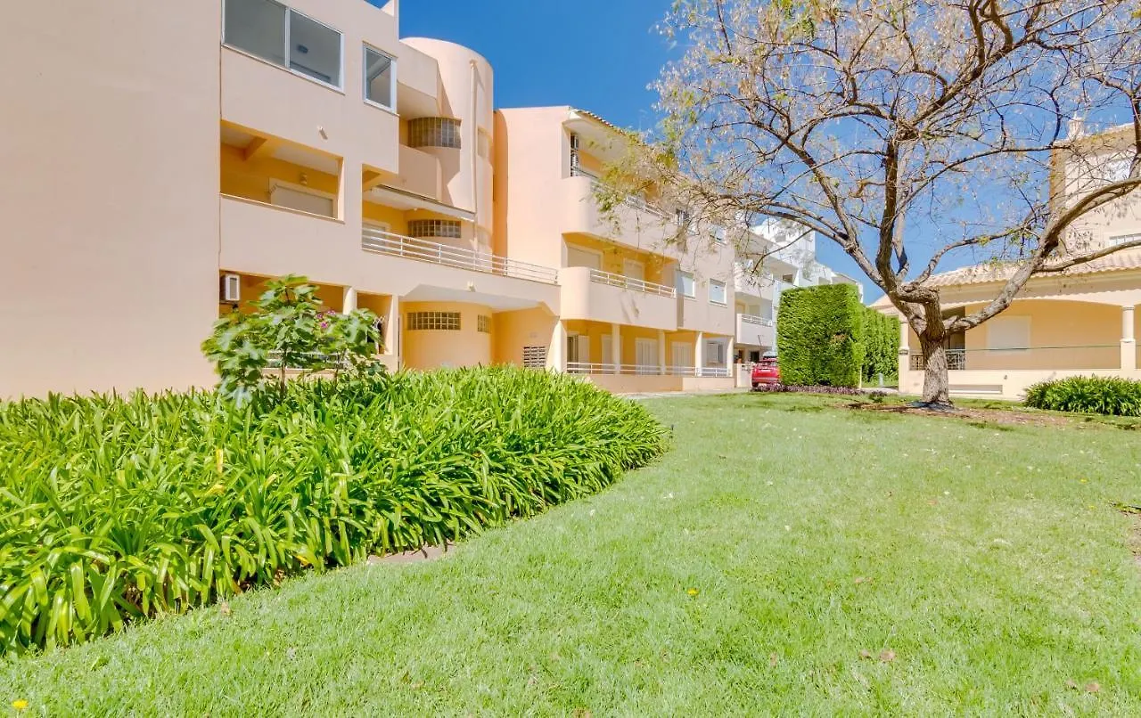 Falésia II - Nice Apartment - Vilamoura